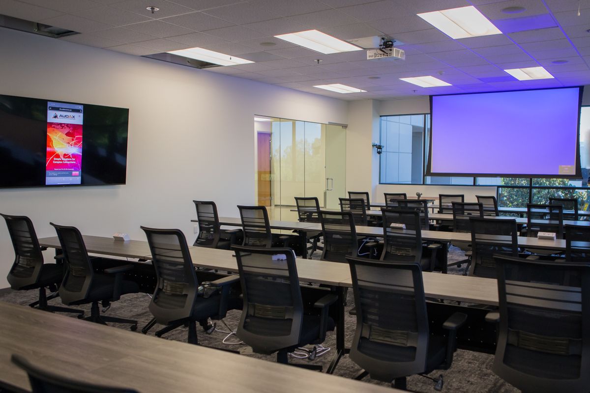 AV Solutions1